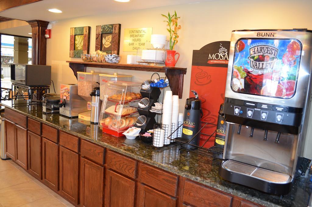 Comfort Inn Downtown Detroit Esterno foto
