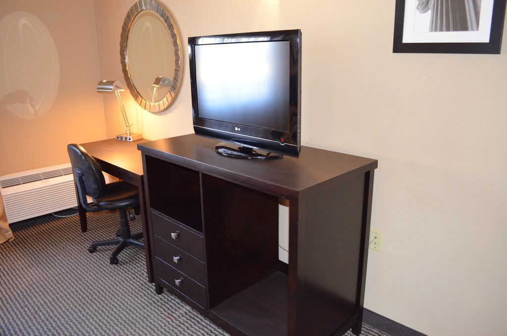 Comfort Inn Downtown Detroit Esterno foto